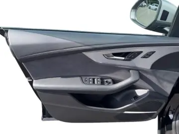 AUDI RSQ8 4.0 TFSI performance qu LASER NAVI 23&apos…