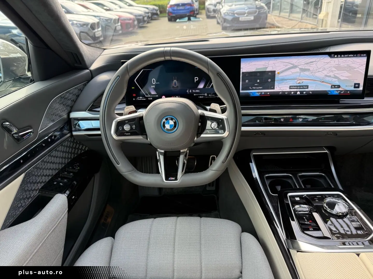 BMW 750e xDrive M Sport   ExecutiveDrivePro AHK