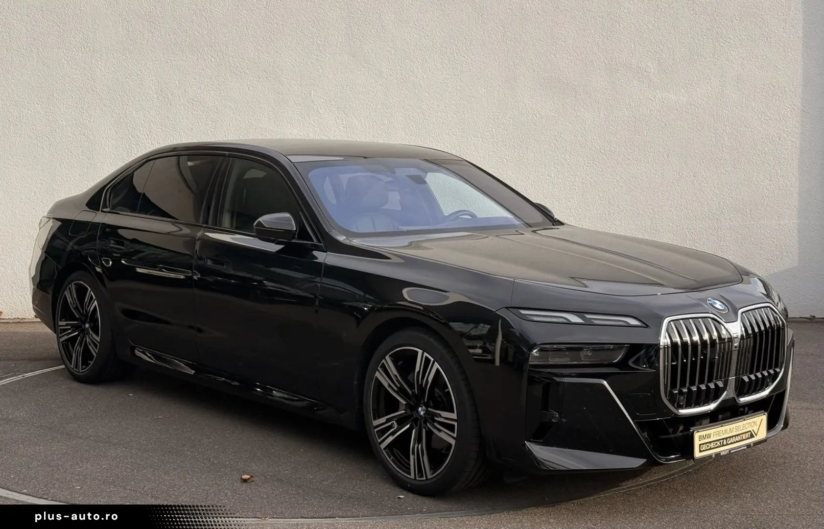 BMW 740d xDrive M SPORT PANO SKY LM21 AHK STANDHZ IC