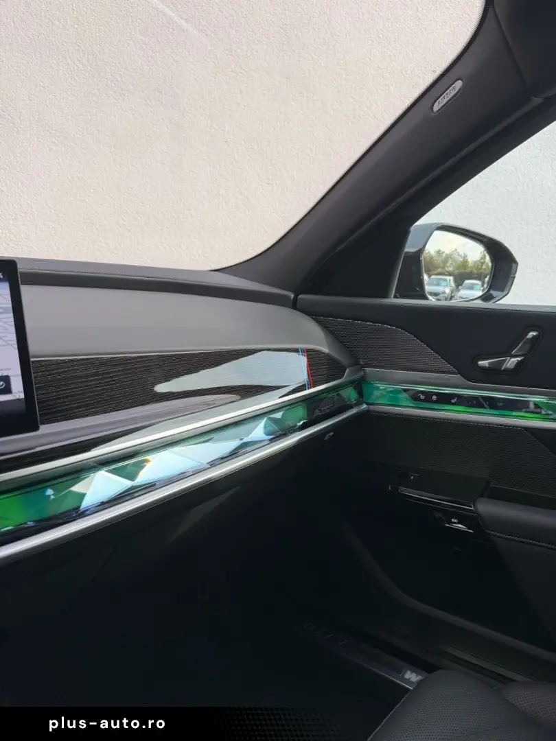 BMW 740d xDrive M SPORT PANO SKY LM21 AHK STANDHZ IC