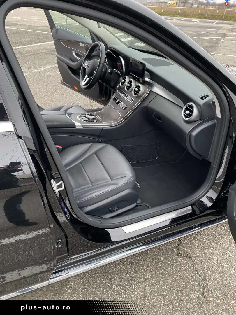 Mercedes-Benz C 220
