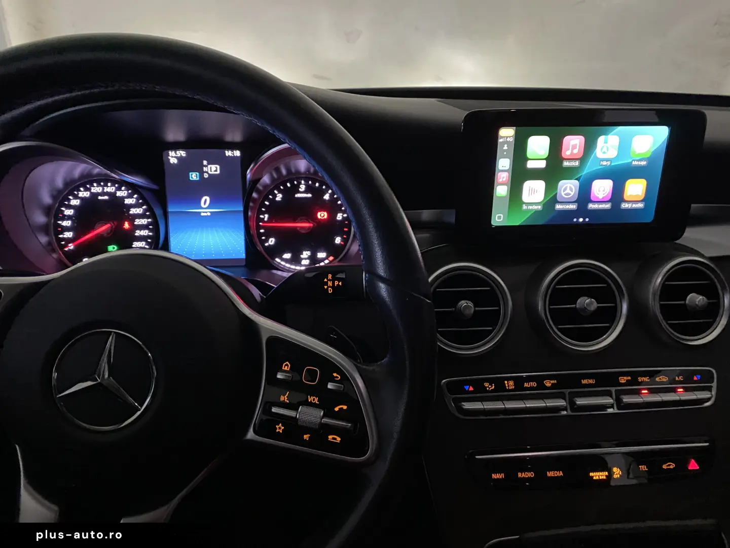 Mercedes-Benz C 220