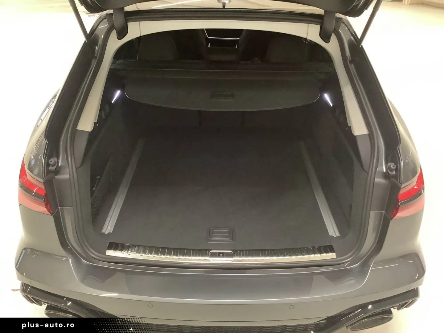 AUDI RS 6 Avant performance Keramik Headup B & O HD M