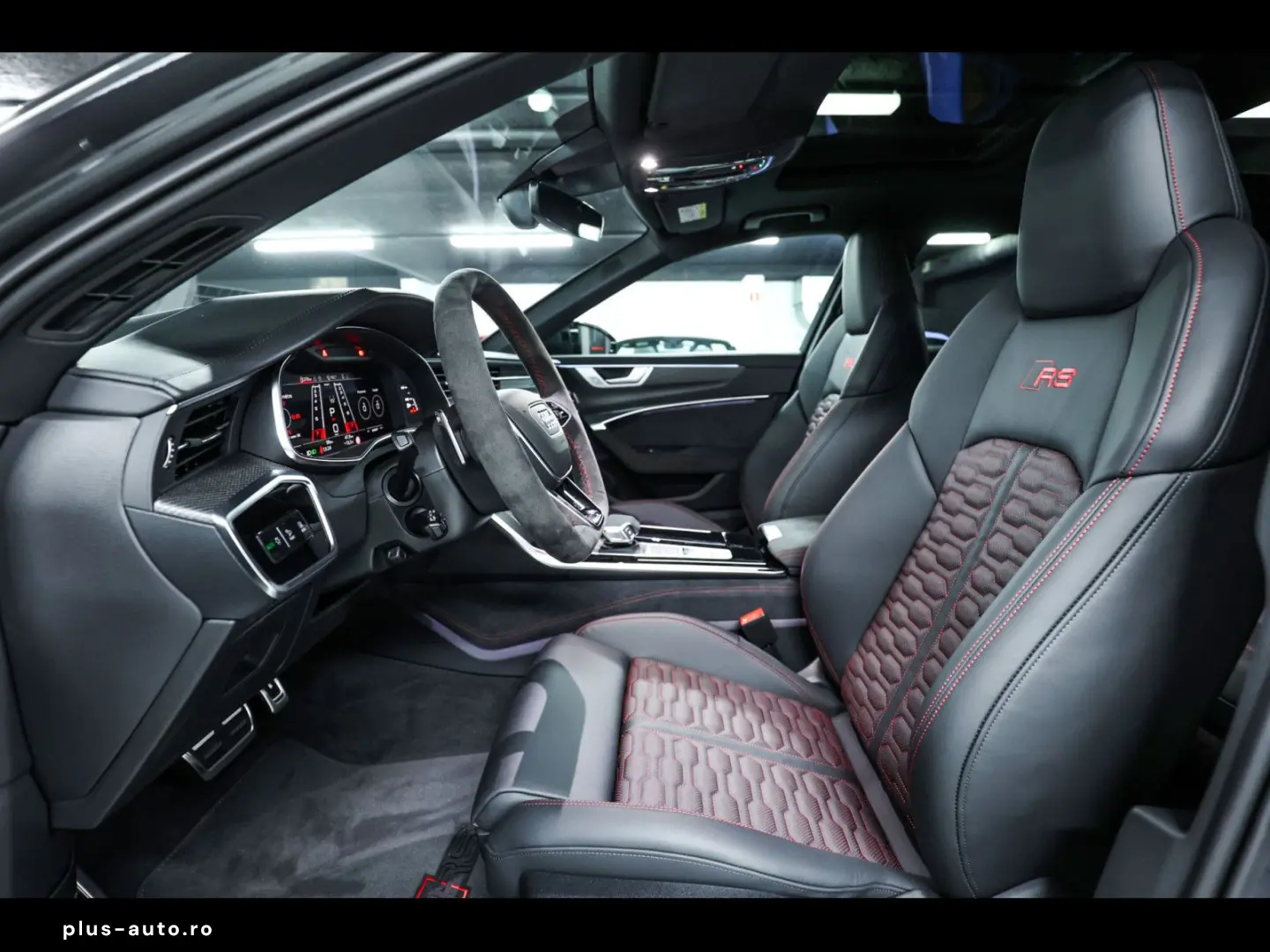 AUDI RS6 AVANT PERFORMANCE DYNAMIC 305kmh VOLL CARBON