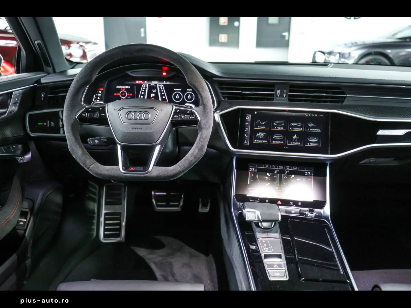 AUDI RS6 AVANT PERFORMANCE DYNAMIC 305kmh VOLL CARBON