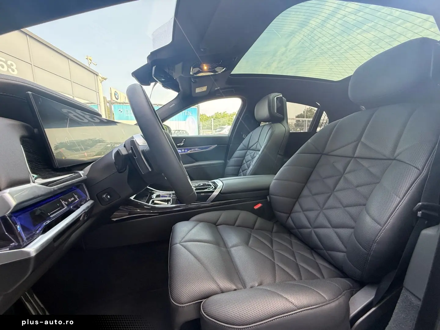 BMW 740d xDrive M Sport PanoSky StHzg Autobahnas B&W