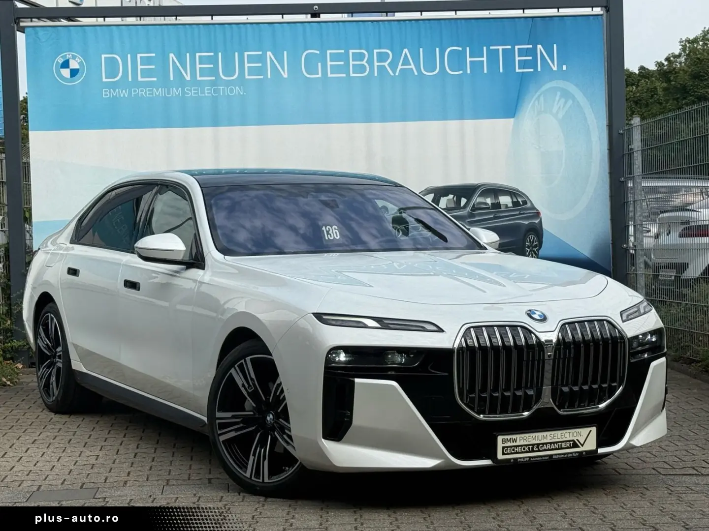 BMW 740d xDrive M Sport PanoSky StHzg Autobahnas B&W