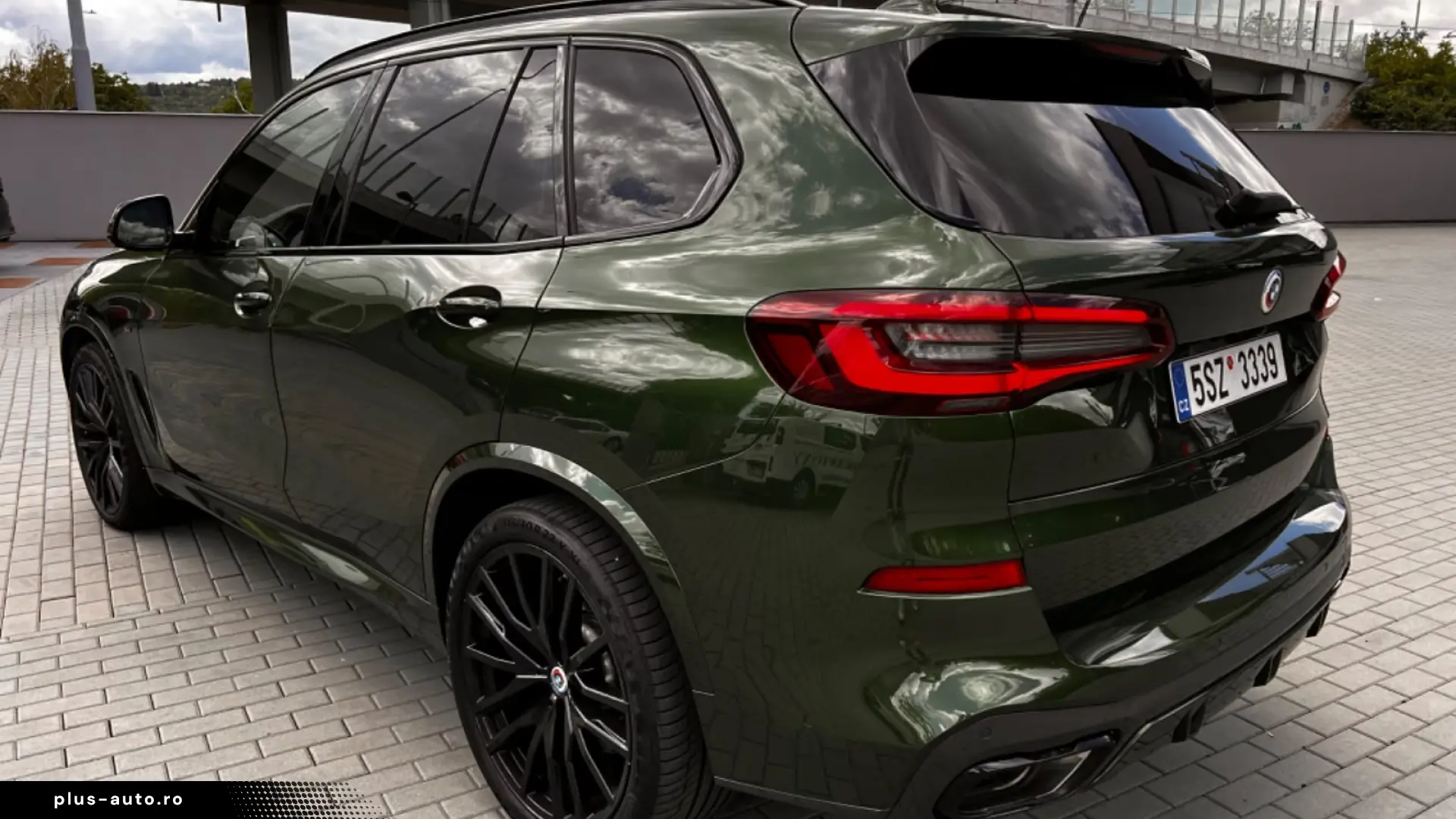 BMW X5 M50i xDrive   INDIVIDUAL SKY LOUNGE