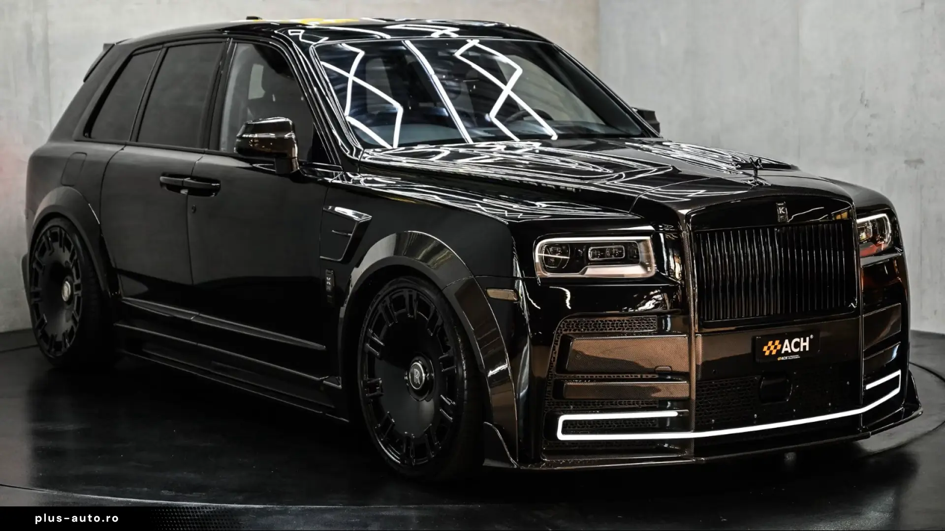 Rolls-Royce Cullinan Black Badge KEYVANY 1 of 20