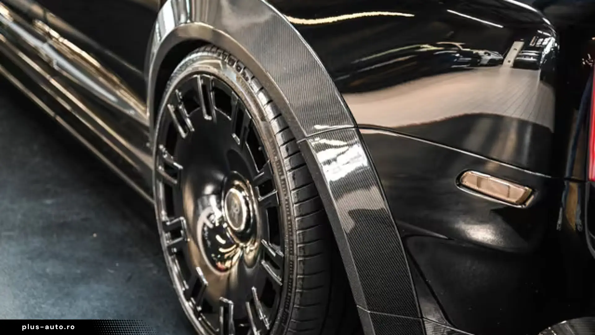 Rolls-Royce Cullinan Black Badge KEYVANY 1 of 20