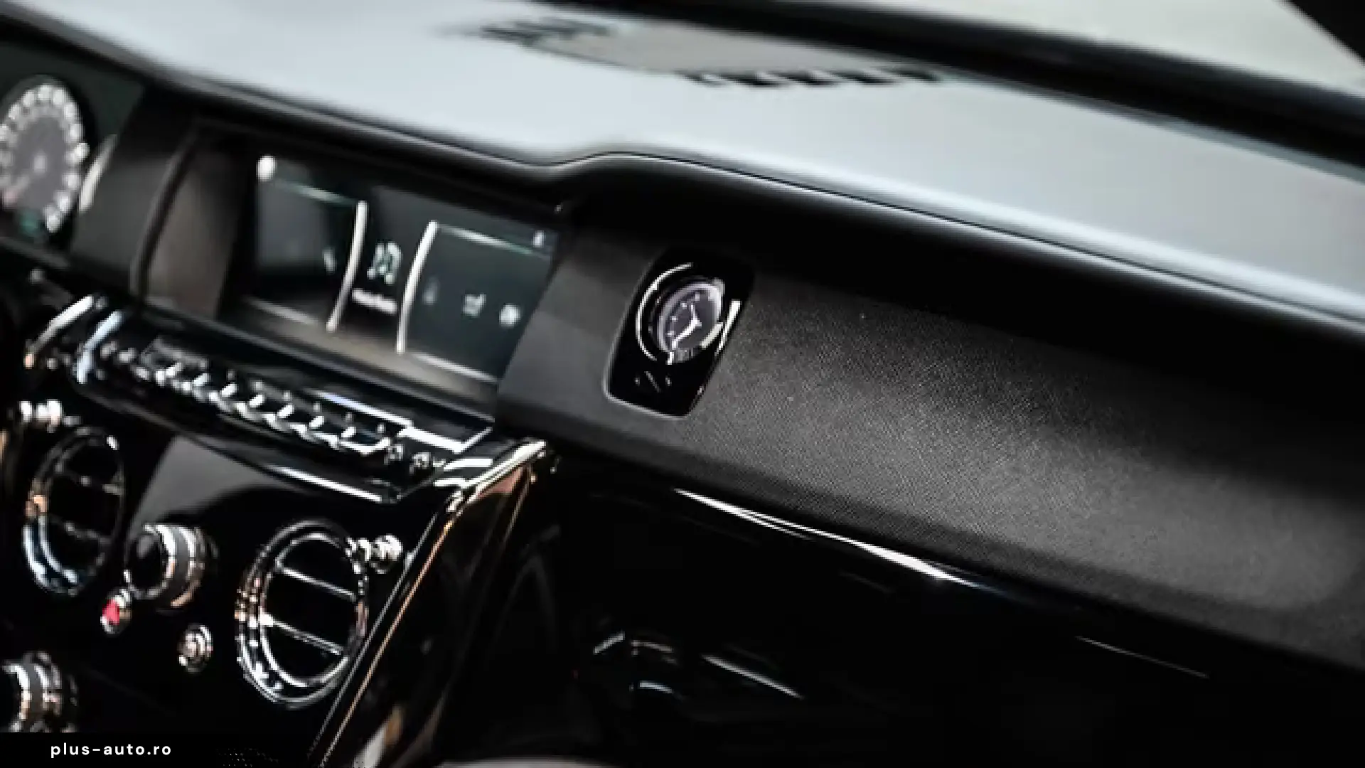 Rolls-Royce Cullinan Black Badge KEYVANY 1 of 20