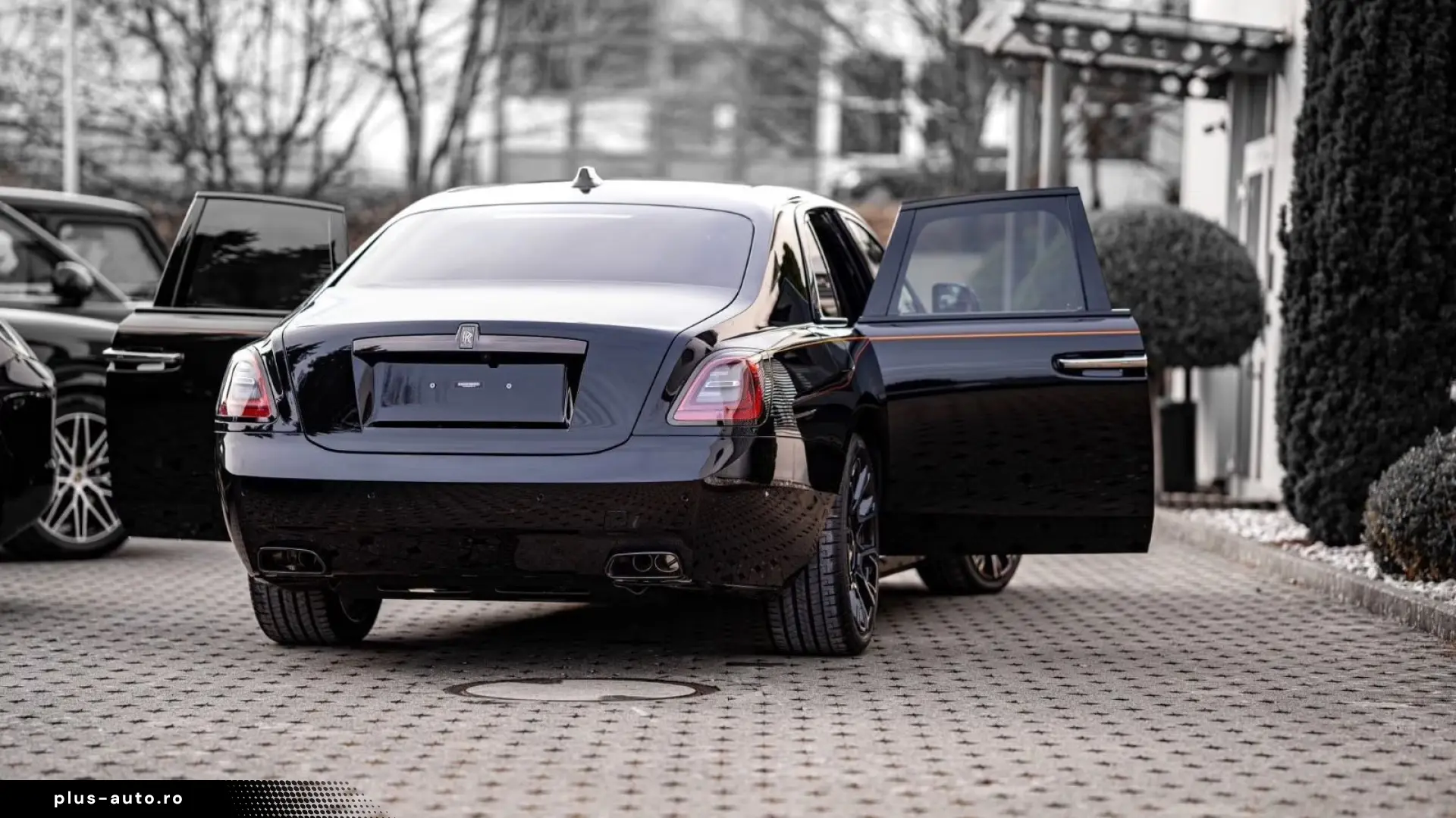Rolls-Royce Ghost Black Badge Interior Hermes