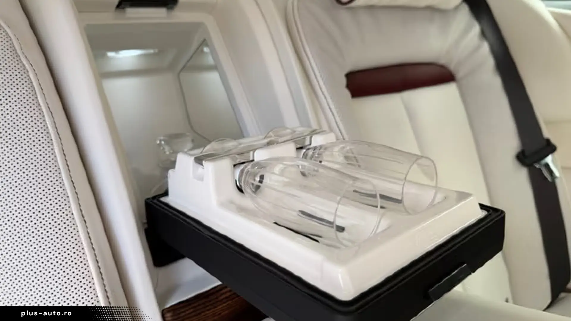 Rolls-Royce Ghost EWB Extended Wheelbase
