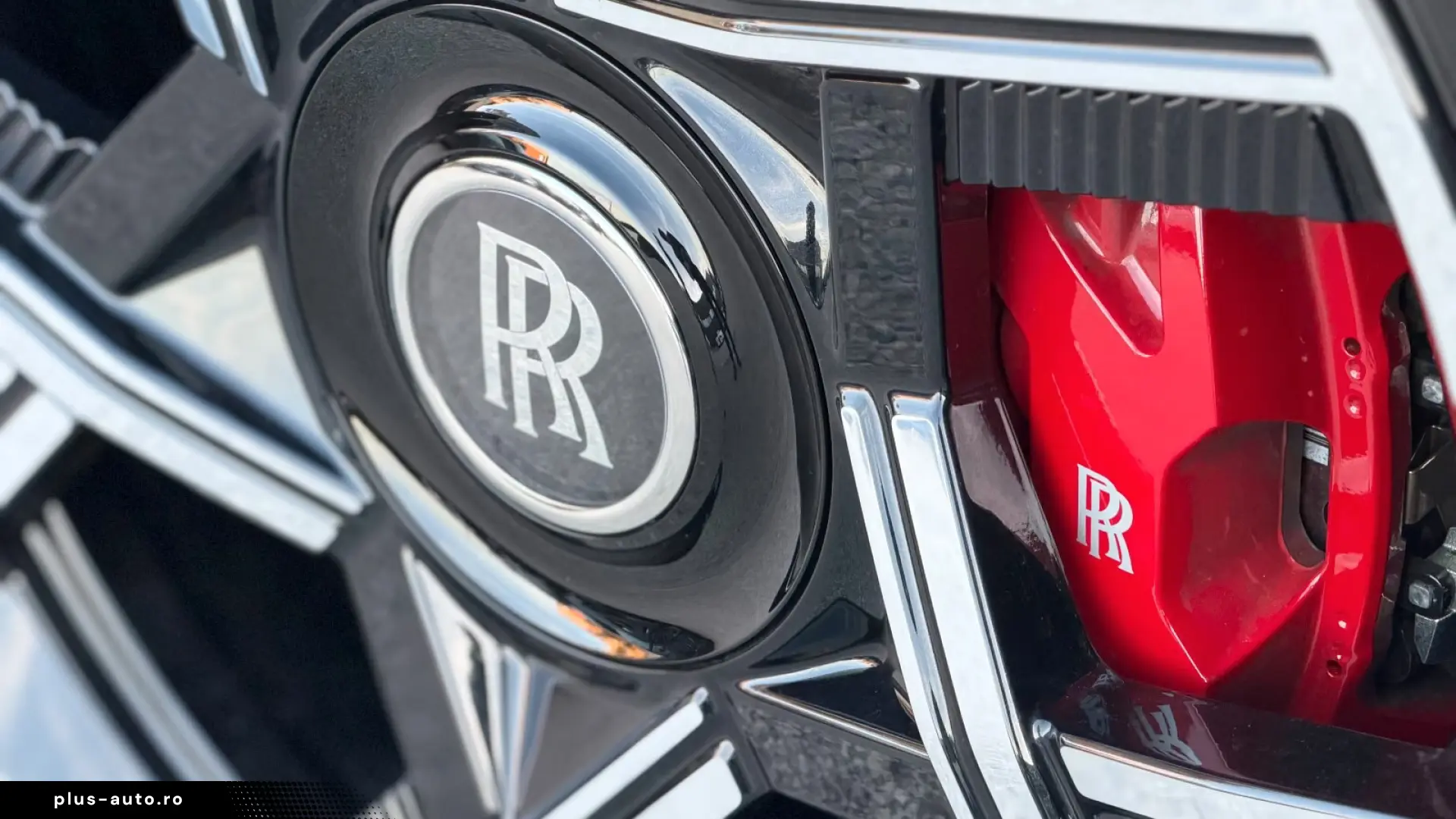 Rolls-Royce Cullinan Black Badge