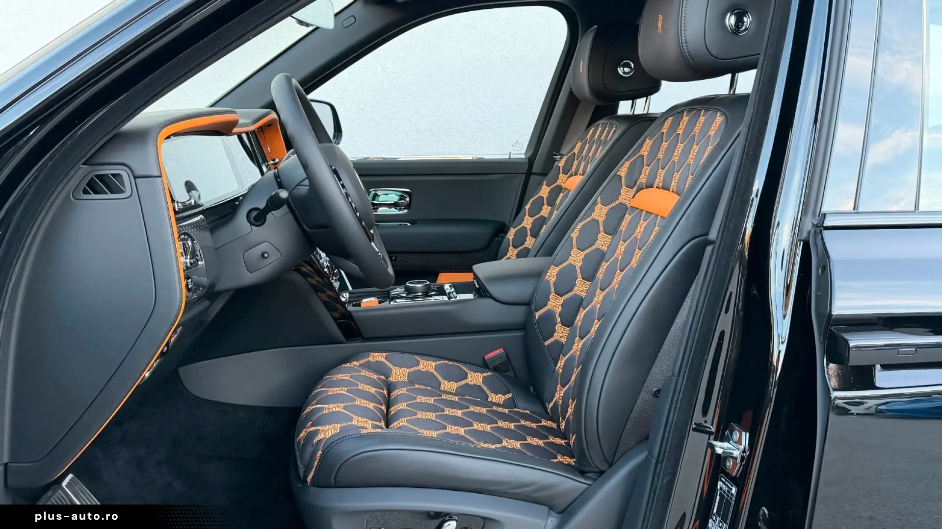 Rolls-Royce Cullinan Black Badge