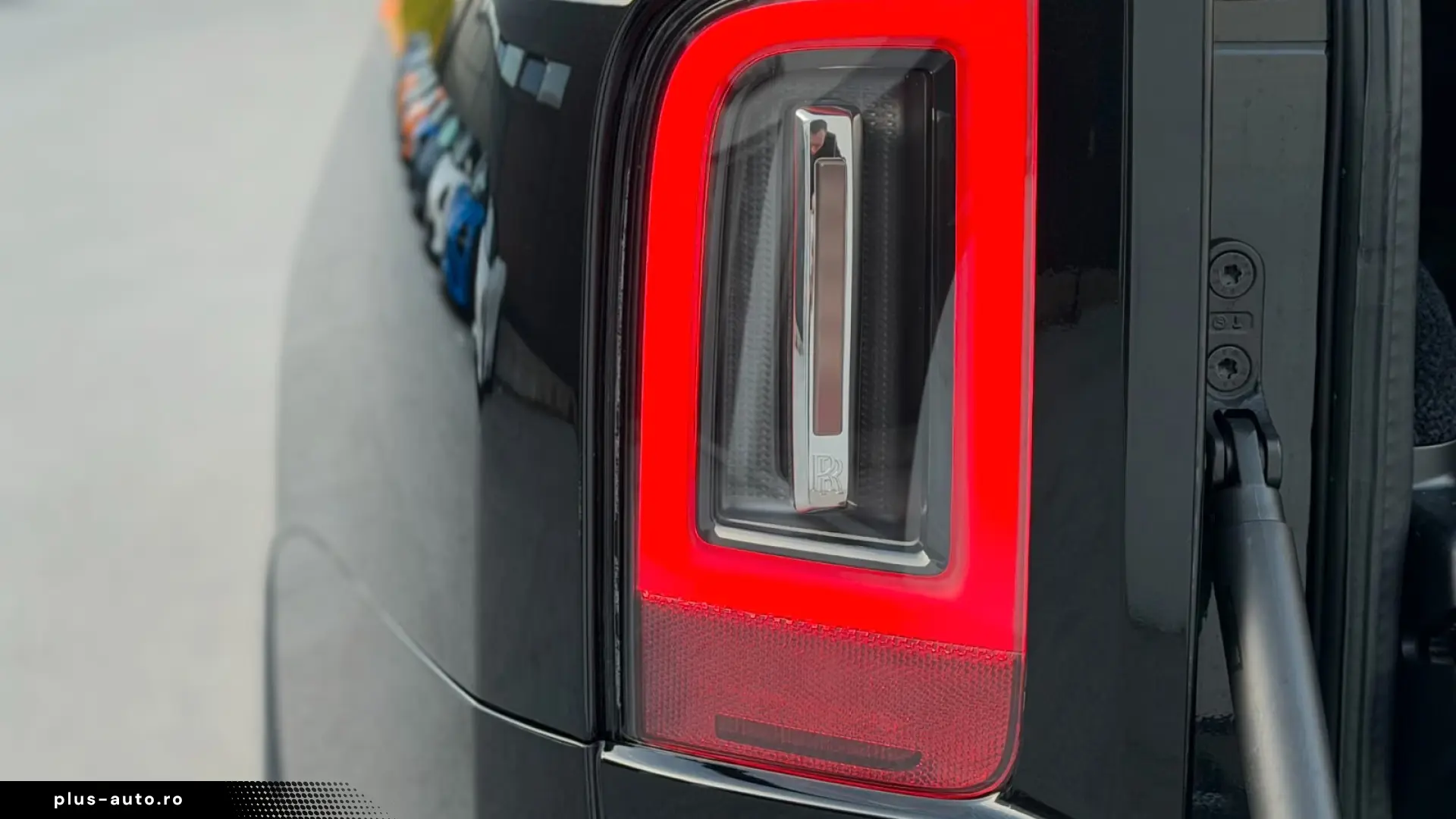 Rolls-Royce Cullinan Black Badge