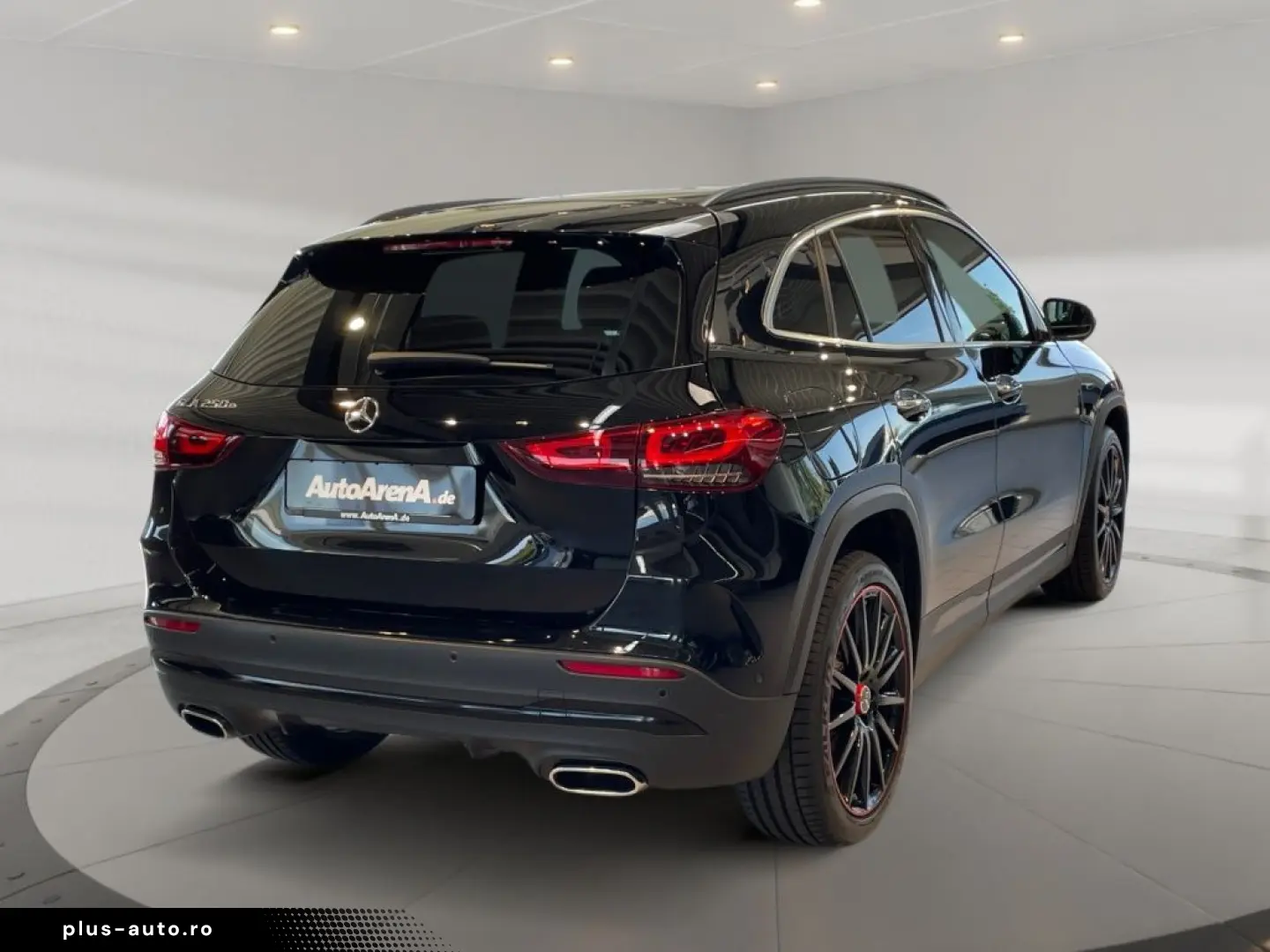 MERCEDES-BENZ GLA 250 e AMG AMG MBUX MBeam Carbon Fahrassist