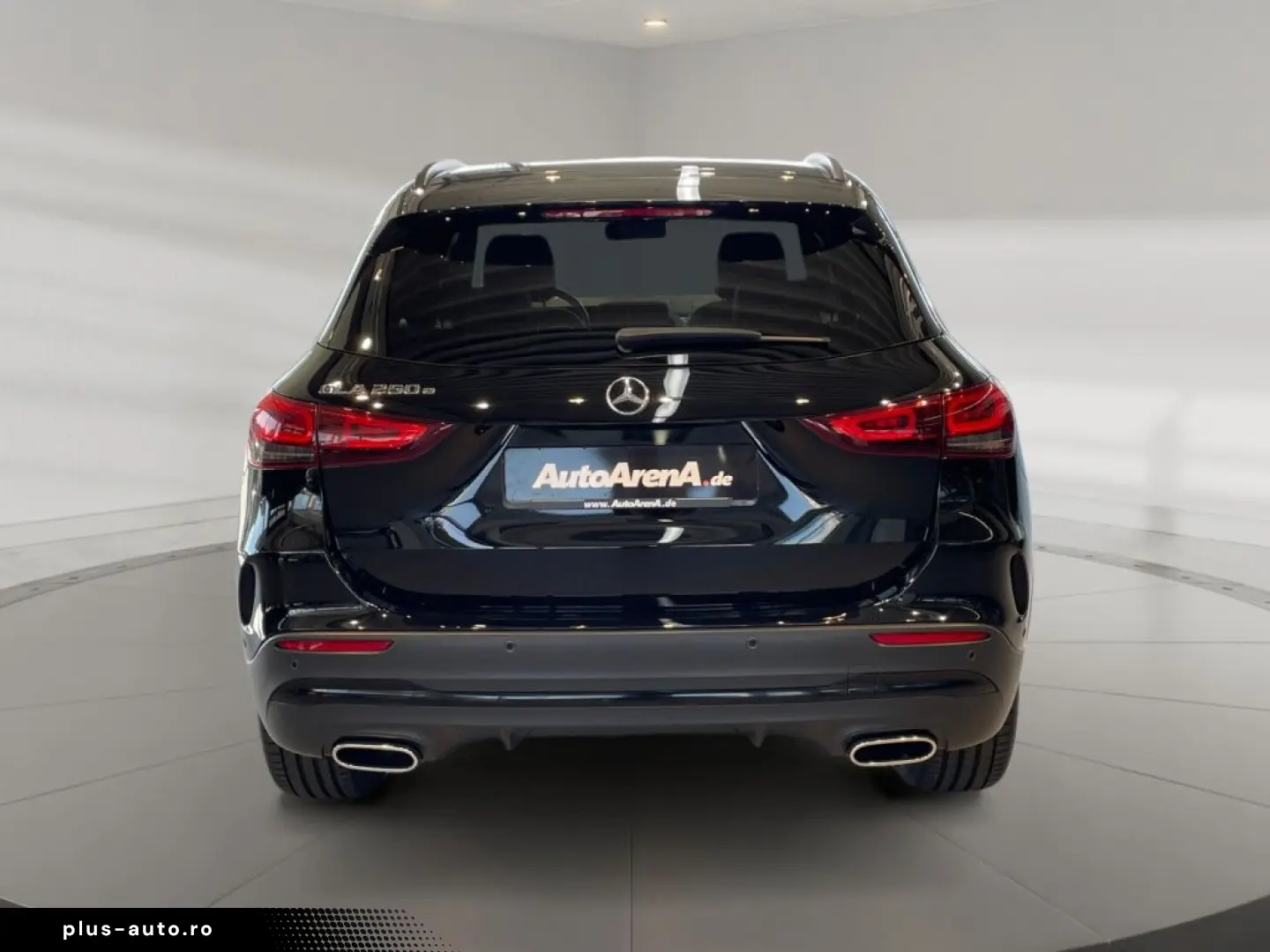 MERCEDES-BENZ GLA 250 e AMG AMG MBUX MBeam Carbon Fahrassist