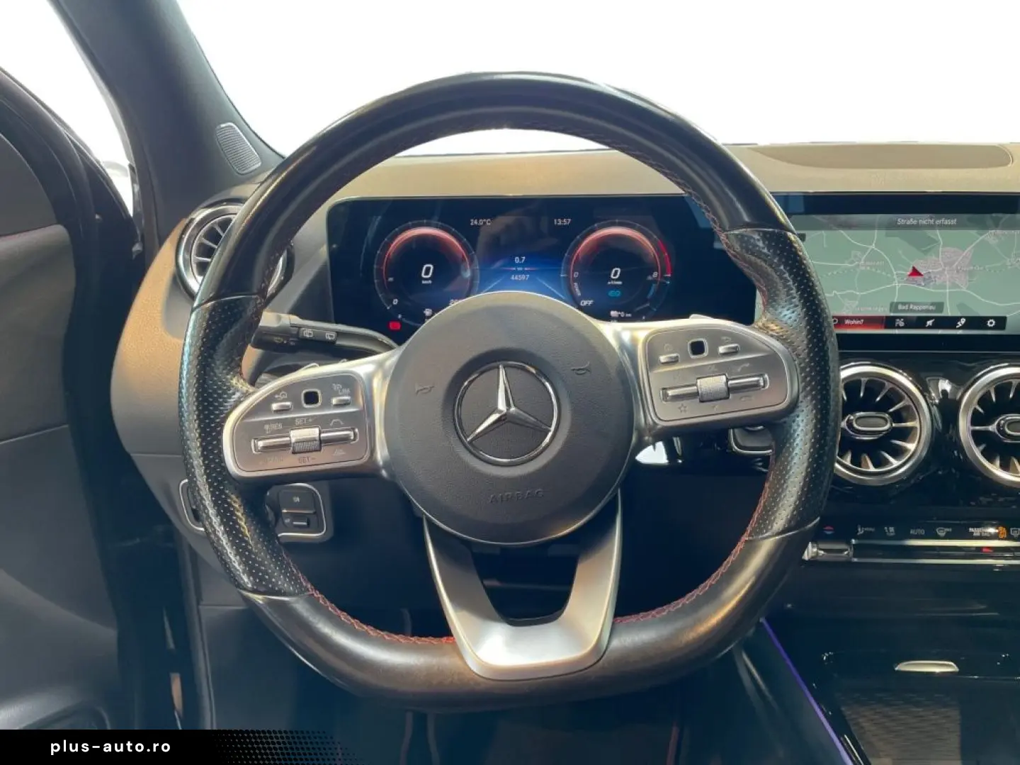 MERCEDES-BENZ GLA 250 e AMG AMG MBUX MBeam Carbon Fahrassist