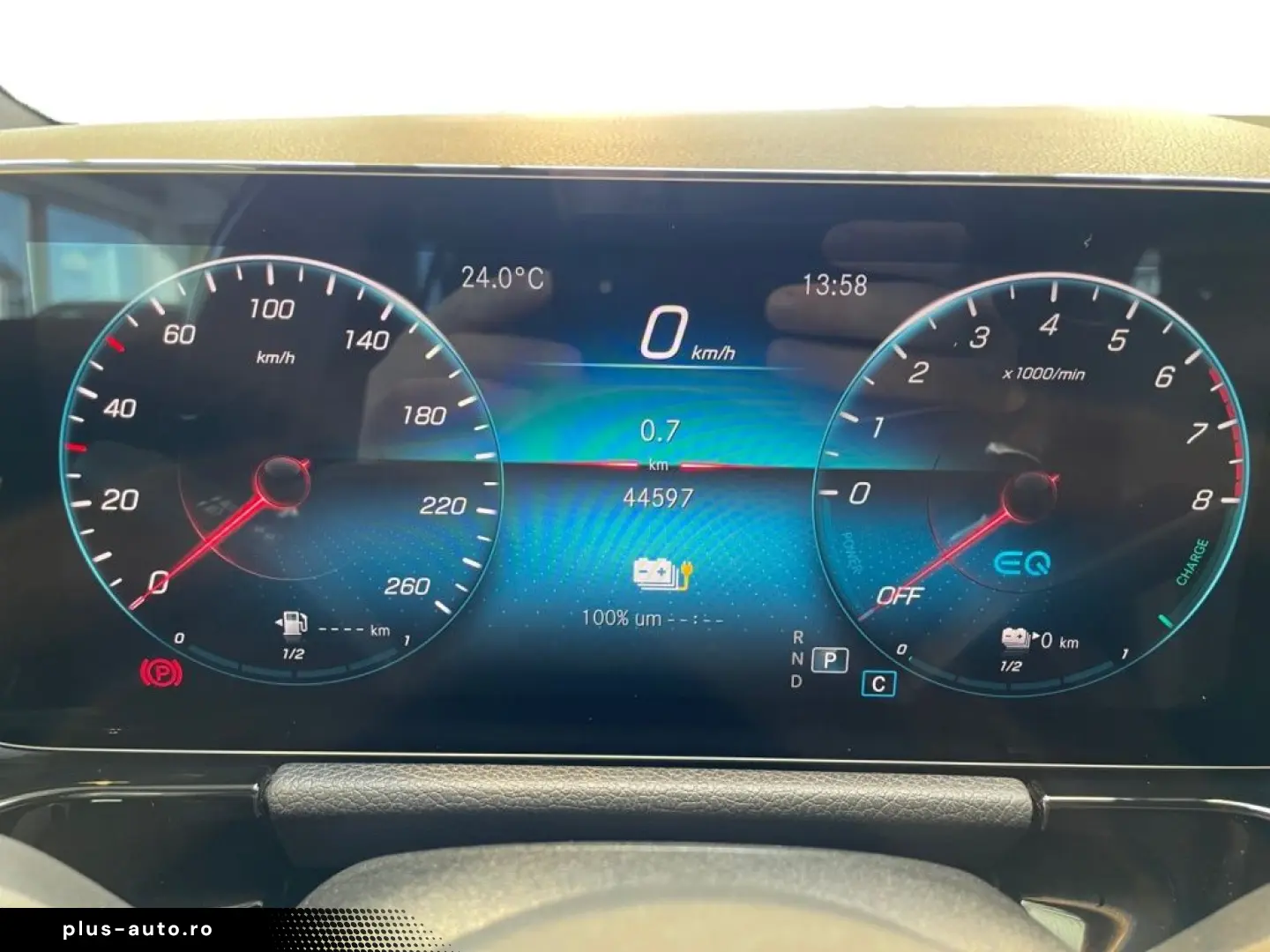 MERCEDES-BENZ GLA 250 e AMG AMG MBUX MBeam Carbon Fahrassist