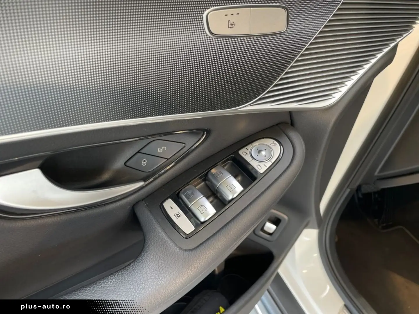 MERCEDES-BENZ EQC 400 4matic MBUX MBeam Fahrassist C&hellip;