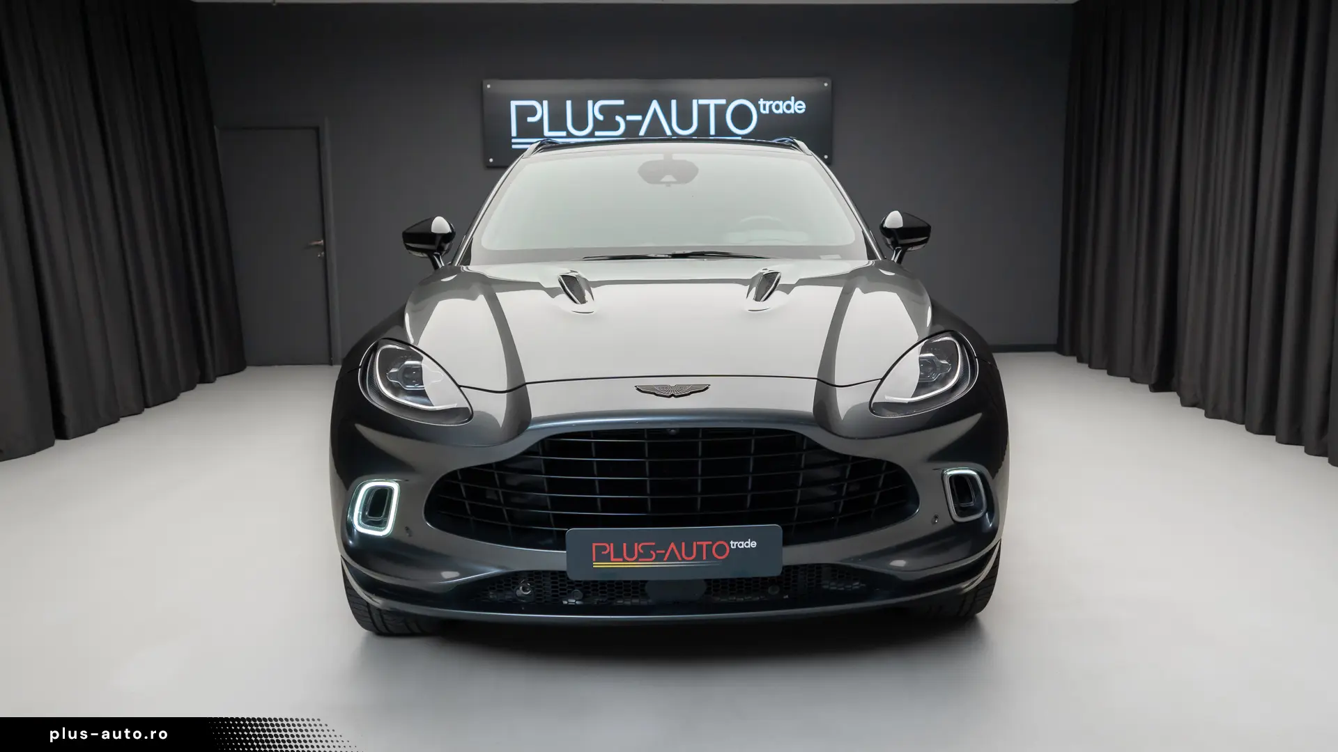 Aston Martin DBX V8 4.0 Bi-Turbo-Dynamic-Indulgence Pack