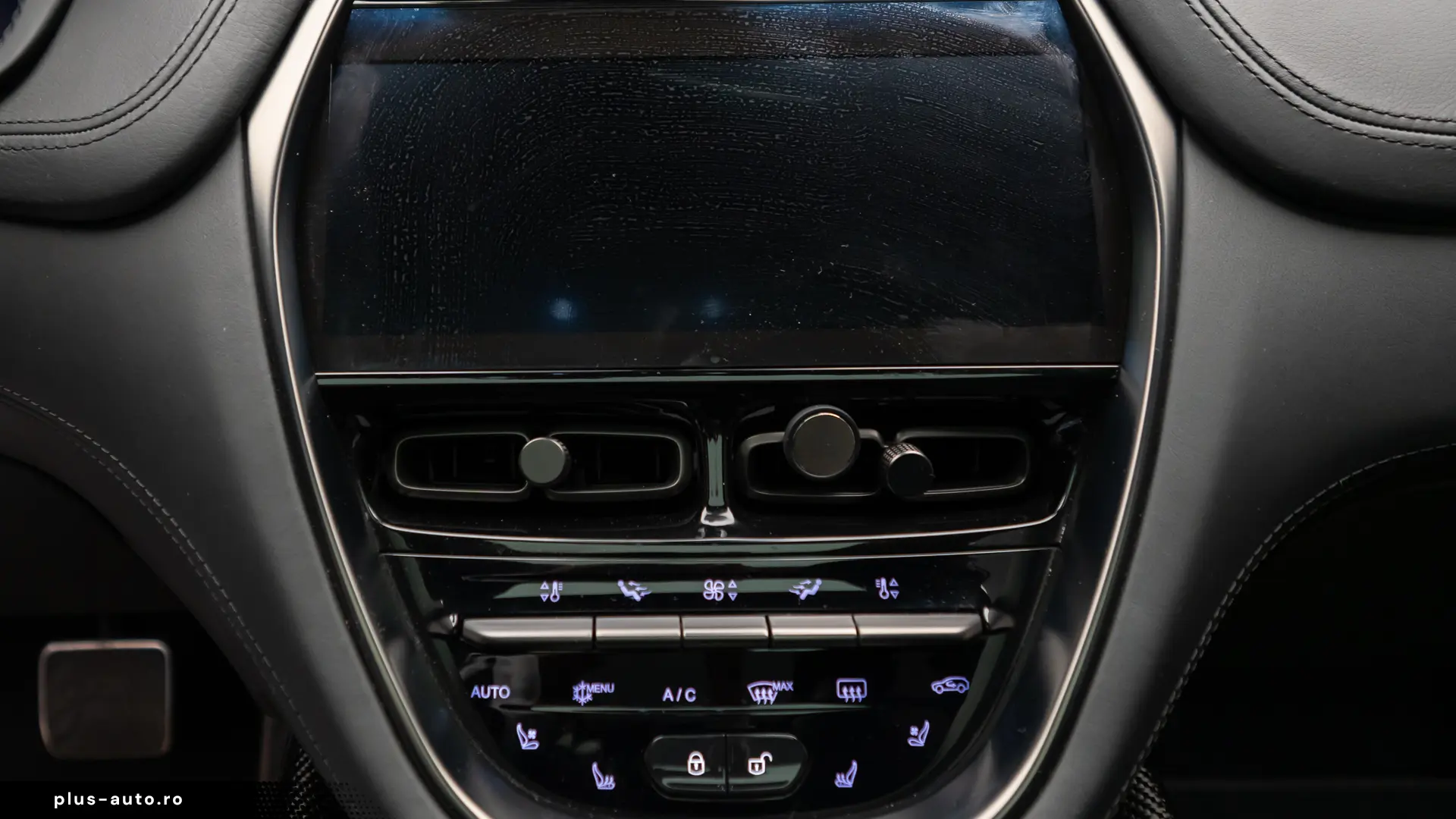 Aston Martin DBX V8 4.0 Bi-Turbo-Dynamic-Indulgence Pack