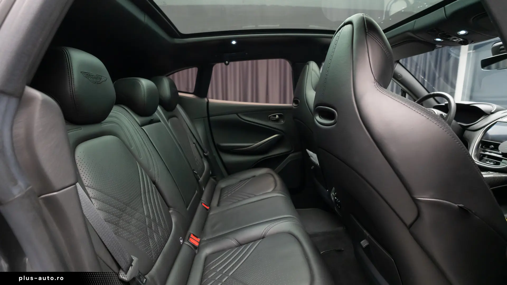Aston Martin DBX V8 4.0 Bi-Turbo-Dynamic-Indulgence Pack