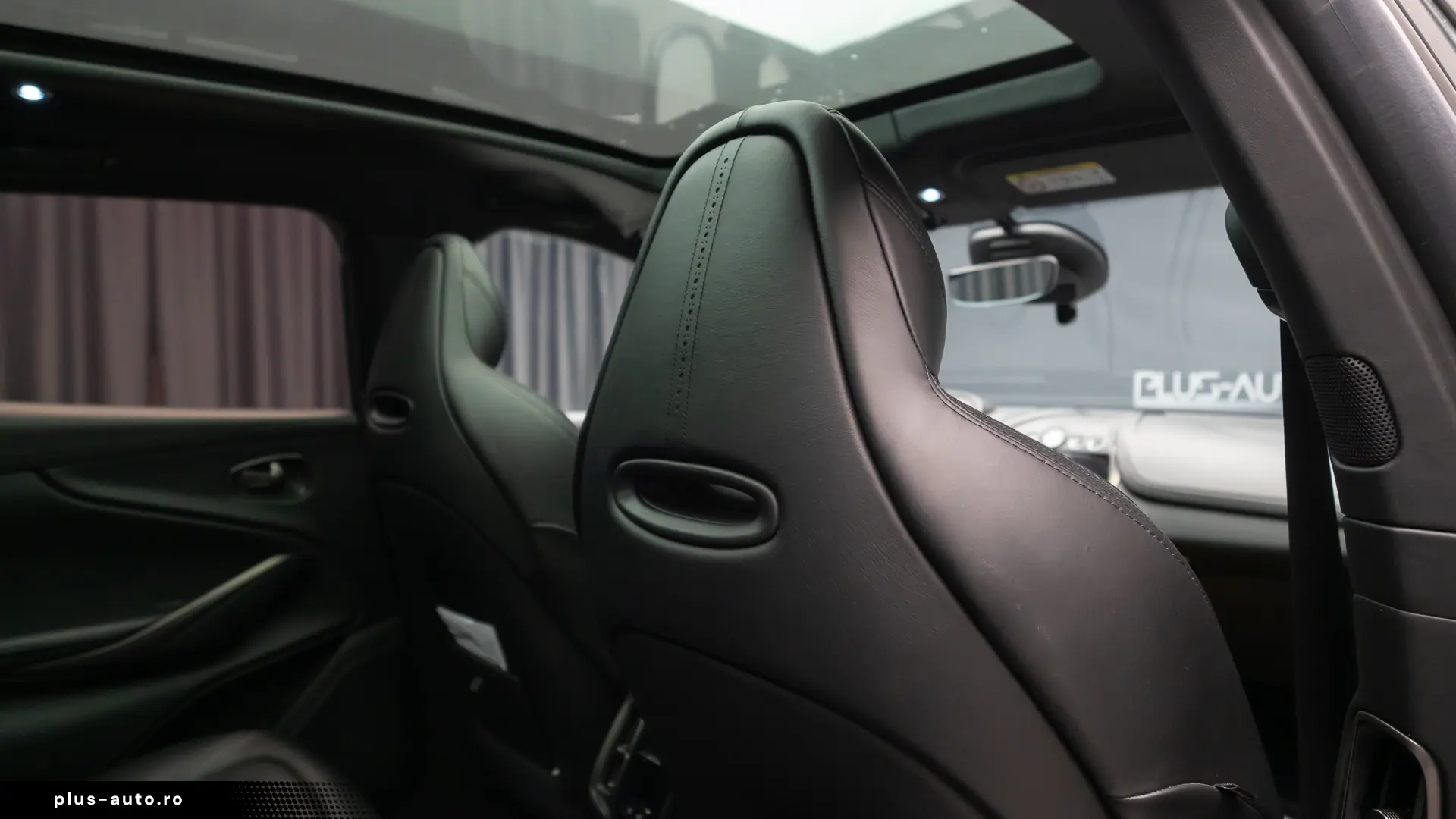 Aston Martin DBX V8 4.0 Bi-Turbo-Dynamic-Indulgence Pack