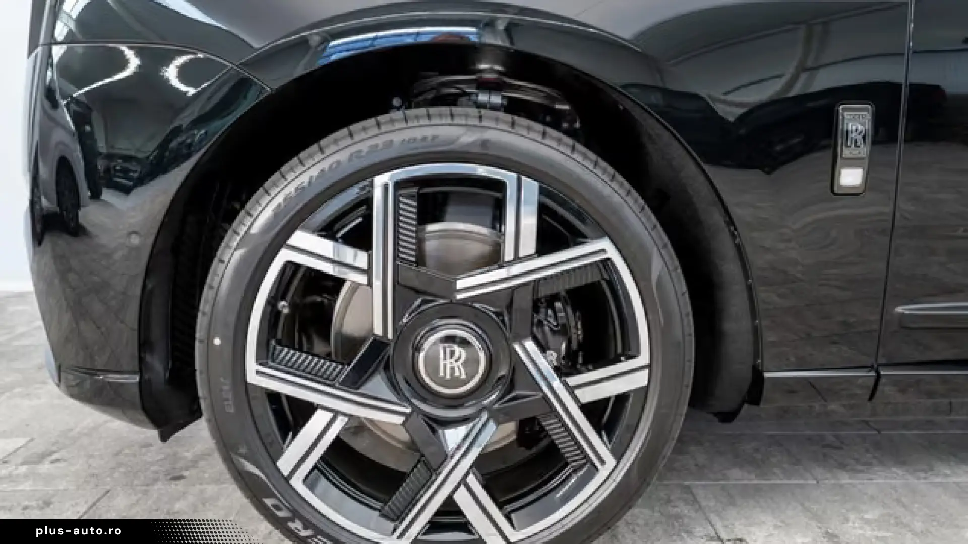 Rolls-Royce Cullinan II Black Badge 2026 Bespoke