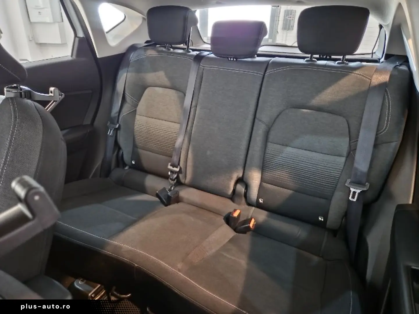 RENAULT CAPTUR 1.3 TCe MHEV 140CP Zen