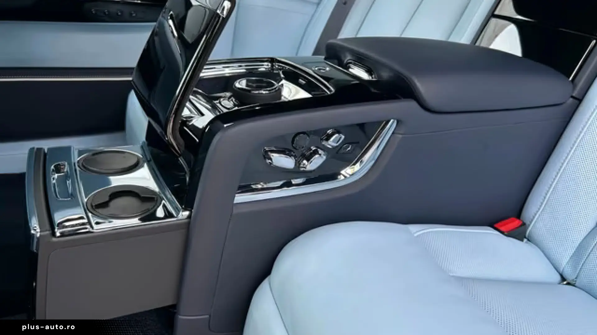 Rolls-Royce Phantom - 4-Sitzer - Modeljahr 2027