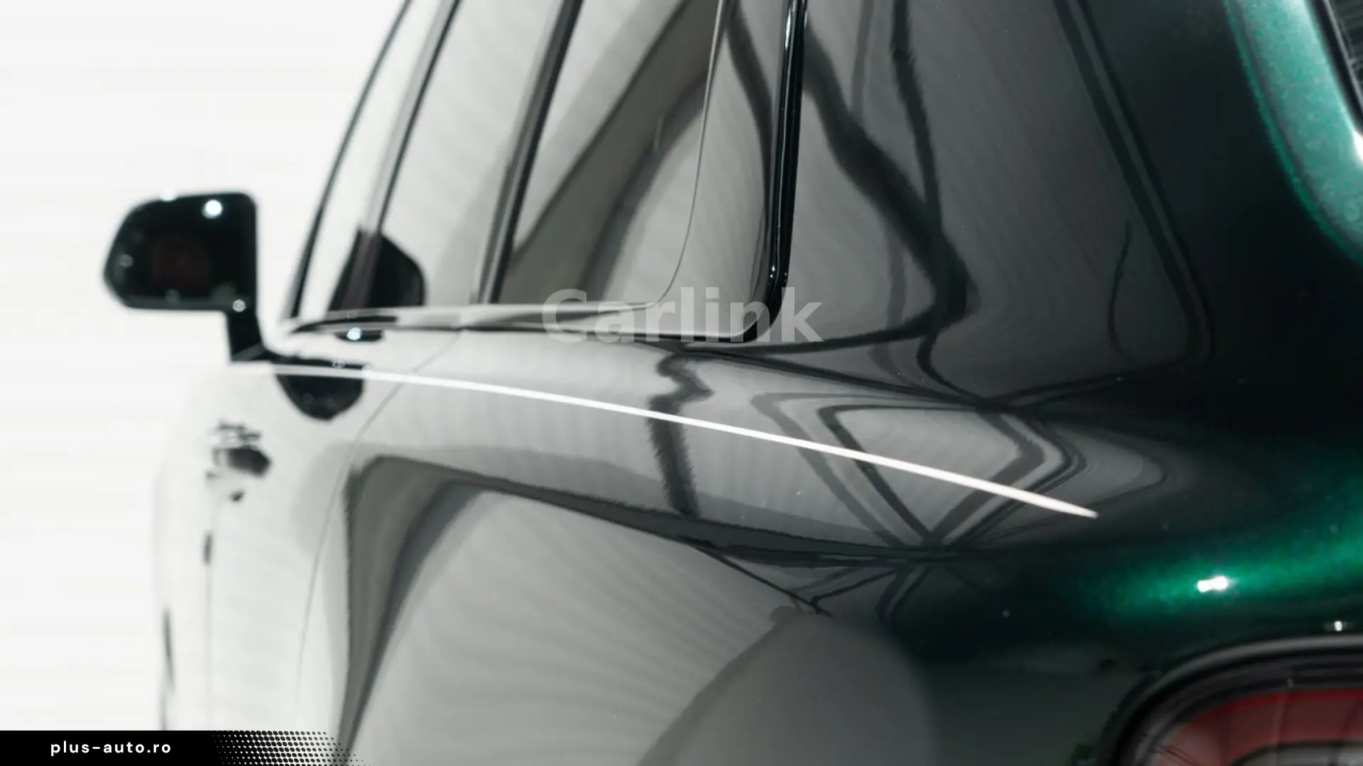 Rolls-Royce Cullinan Series II Black Badge -DARK