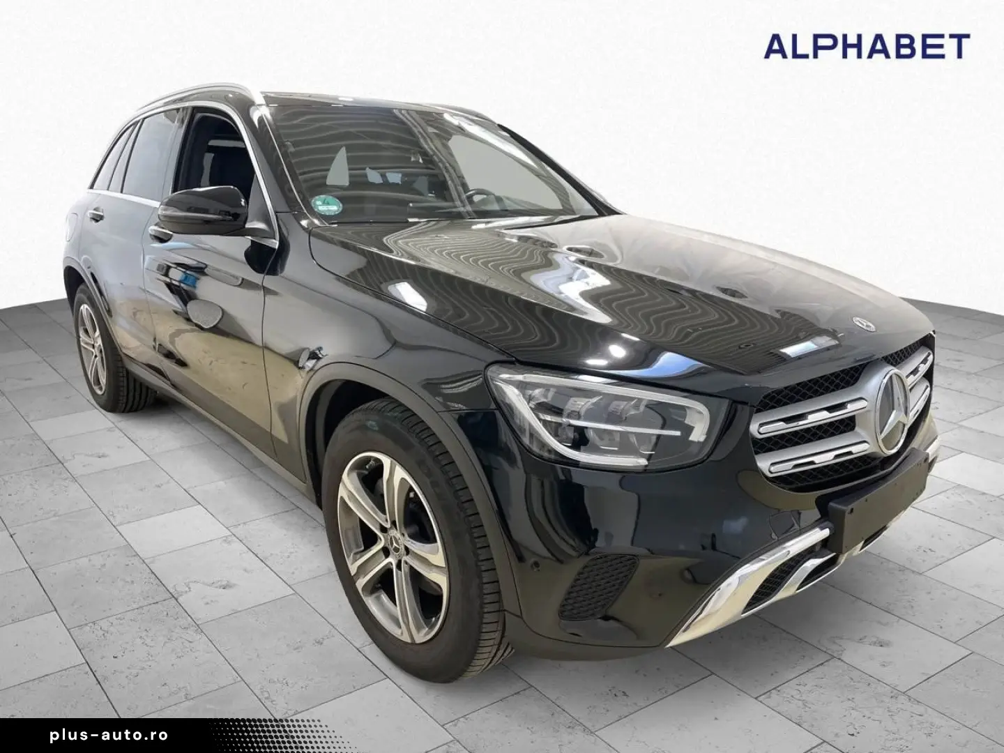 MERCEDES-BENZ GLC 220 d 4Matic Airmatic AHK Pano S-Dach