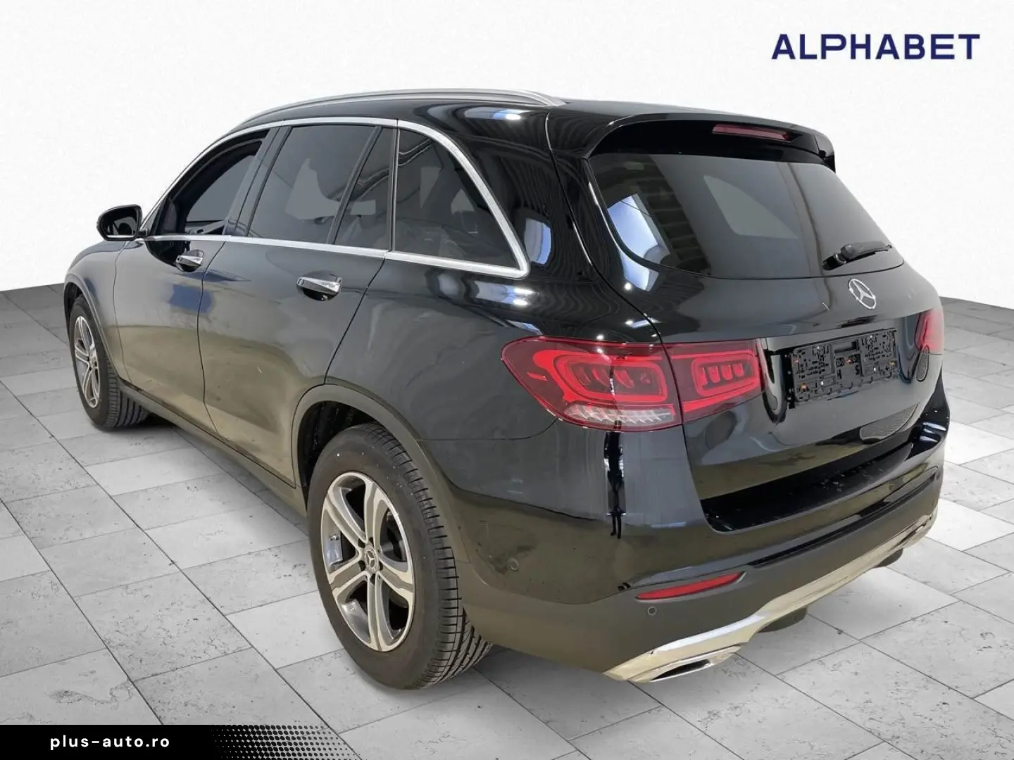 MERCEDES-BENZ GLC 220 d 4Matic Airmatic AHK Pano S-Dach