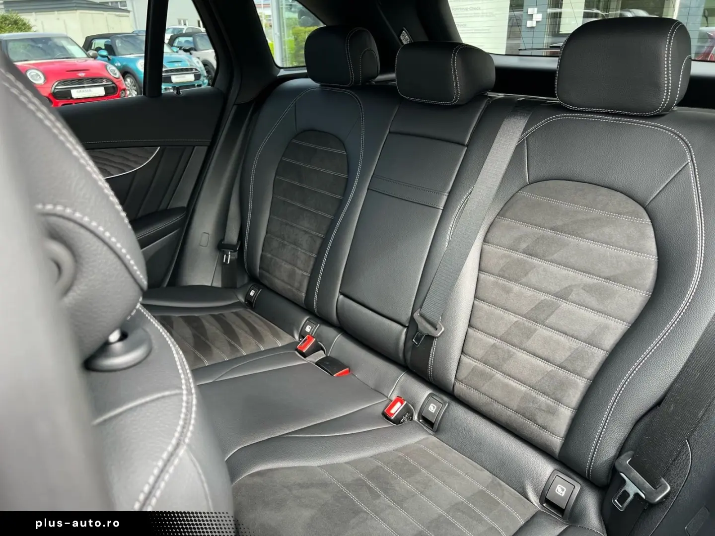 MERCEDES-BENZ GLC 200 4Matic AMG Line AHK RFK Shz Navi