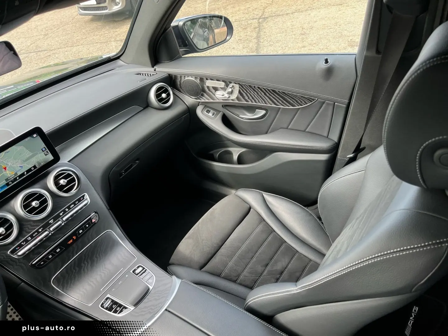 MERCEDES-BENZ GLC 200 4Matic AMG Line AHK RFK Shz Navi