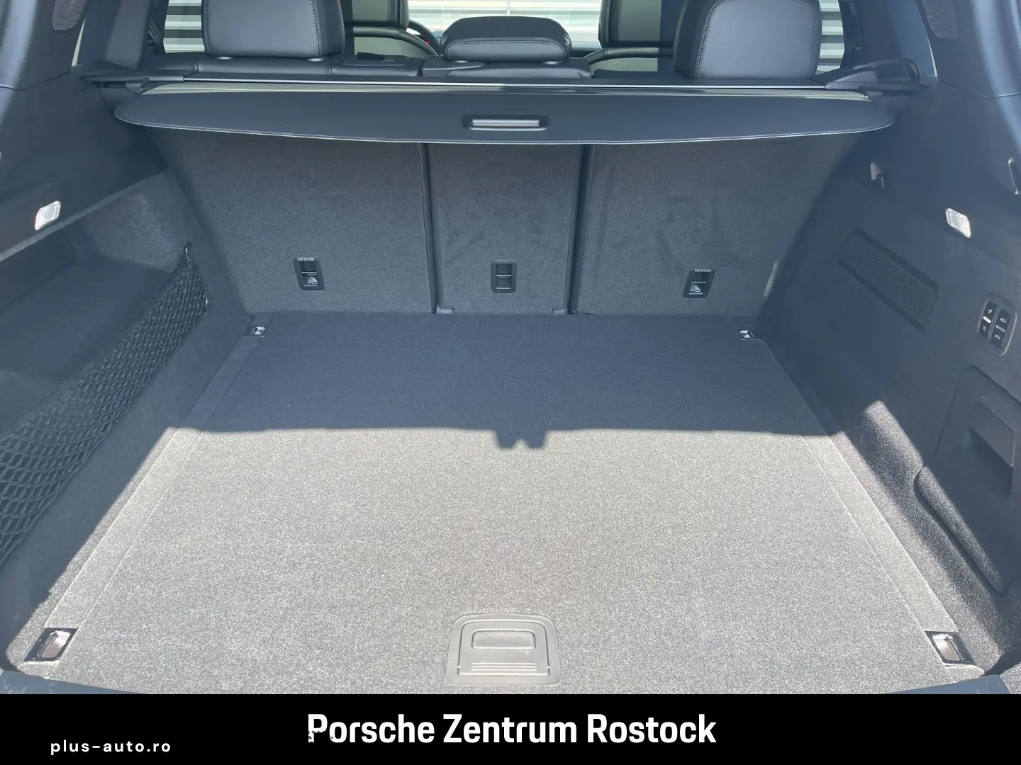 PORSCHE Cayenne BOSE Luftfederung LED-Matrix