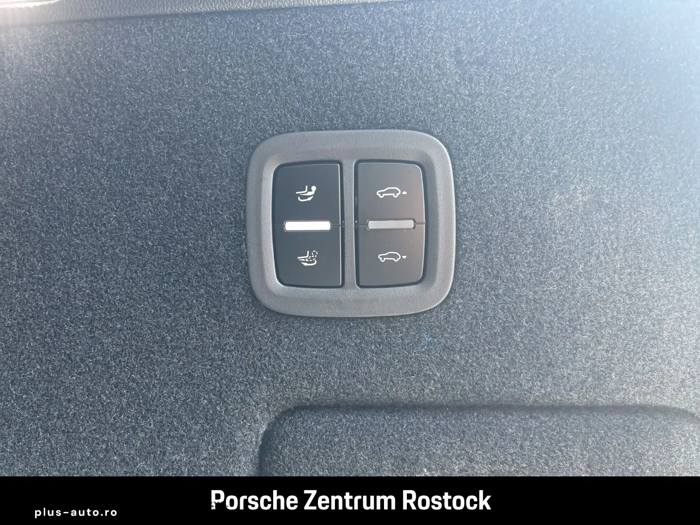PORSCHE Cayenne BOSE Luftfederung LED-Matrix