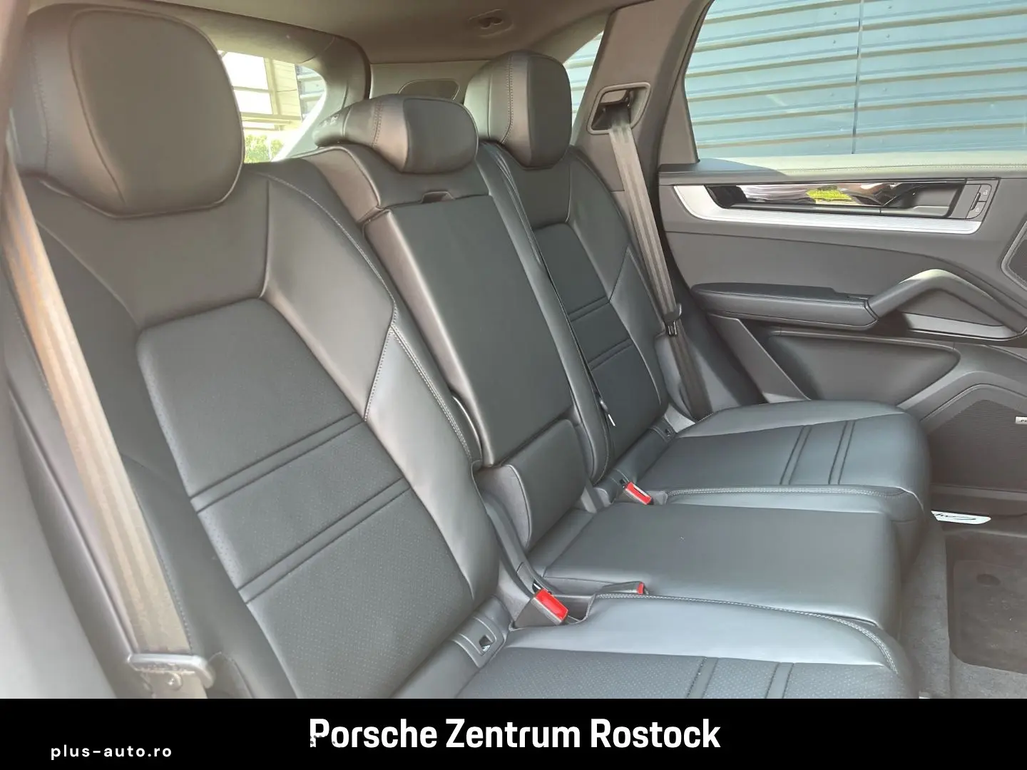 PORSCHE Cayenne BOSE Luftfederung LED-Matrix
