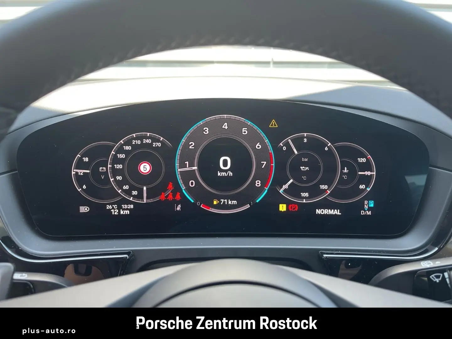 PORSCHE Cayenne BOSE Luftfederung LED-Matrix