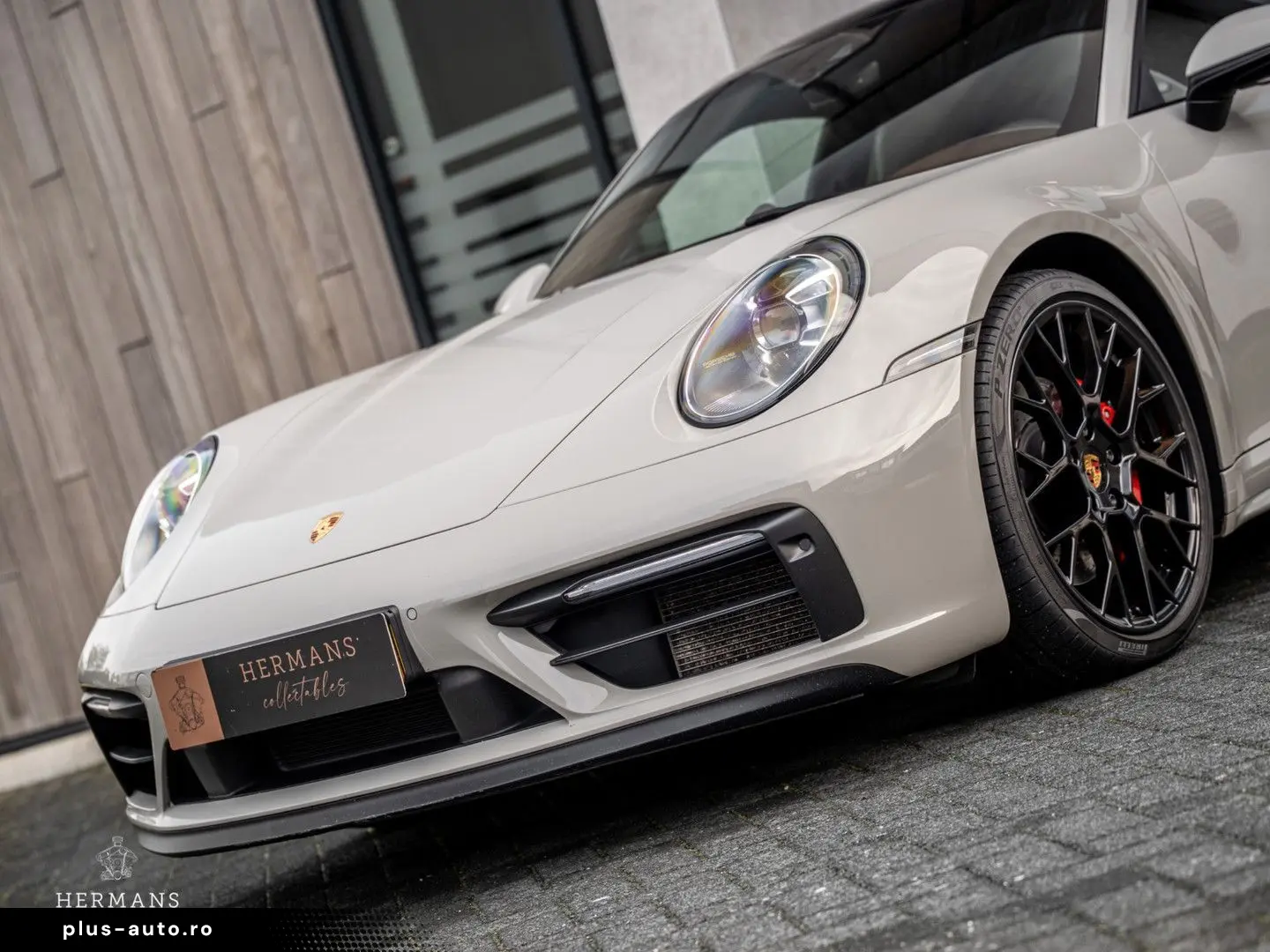 PORSCHE 911 3.0 Carrera 4 S   Kreide   Burmester   Carbo