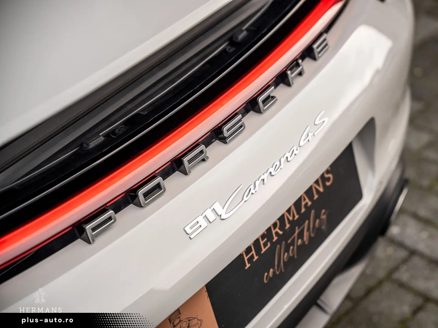 PORSCHE 911 3.0 Carrera 4 S   Kreide   Burmester   Carbo