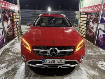 Mercedes-Benz GLA 180