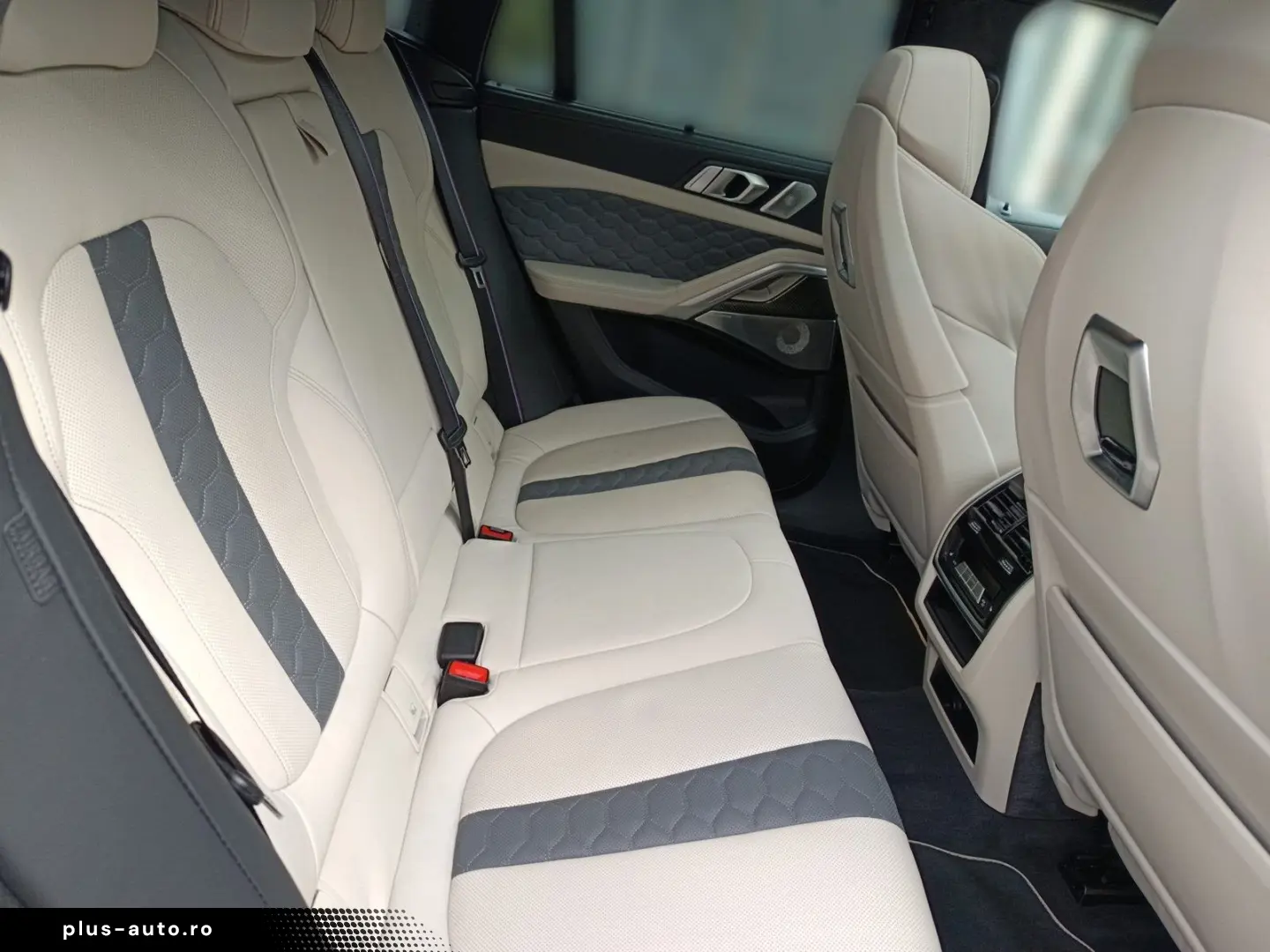 BMW X6 M Competition CARBON M DRIVERS PACK BOWERS&WI