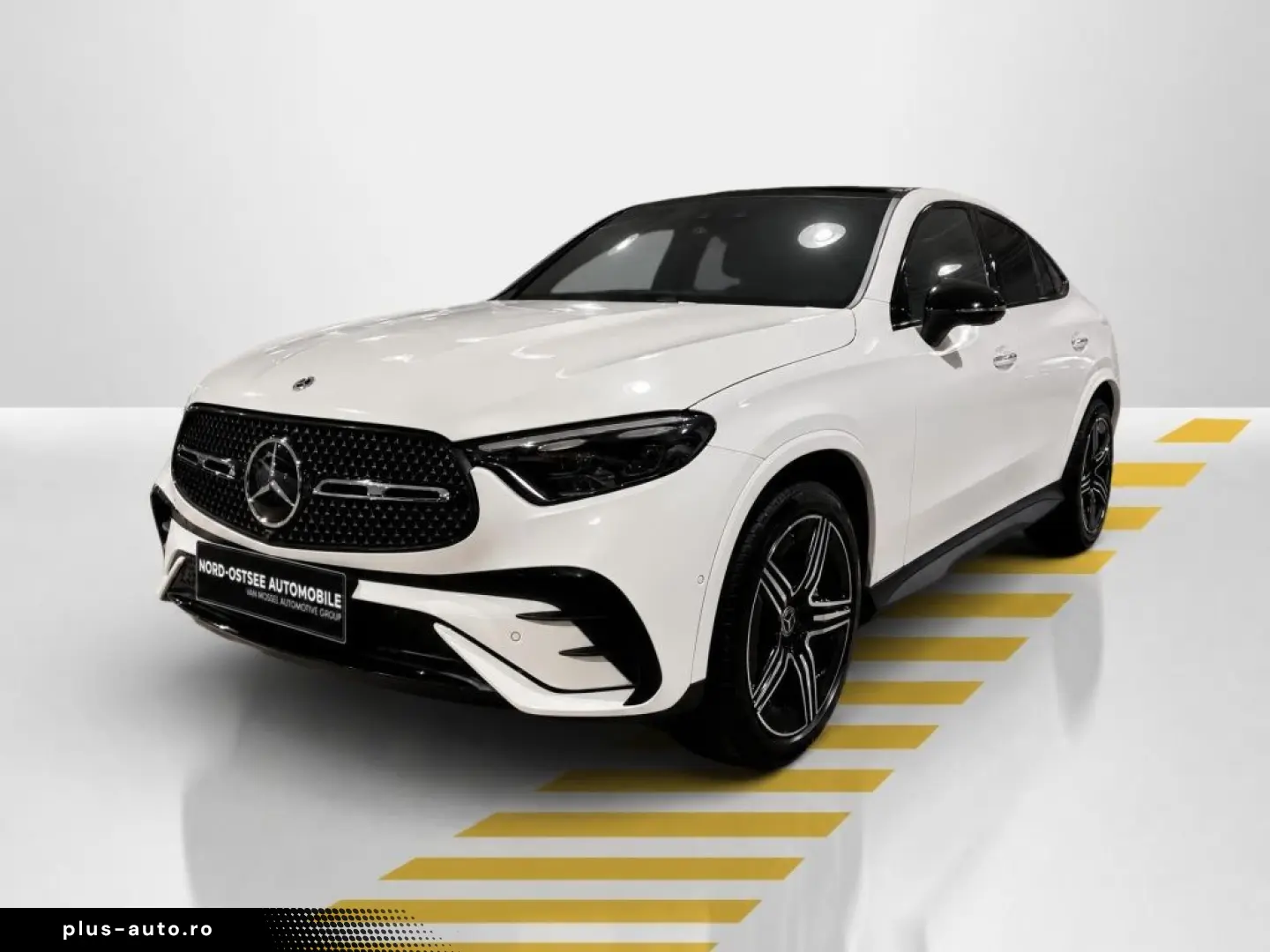 MERCEDES-BENZ GLC 220 d COUPE 4M AMG NIGHT PANO AHK 360