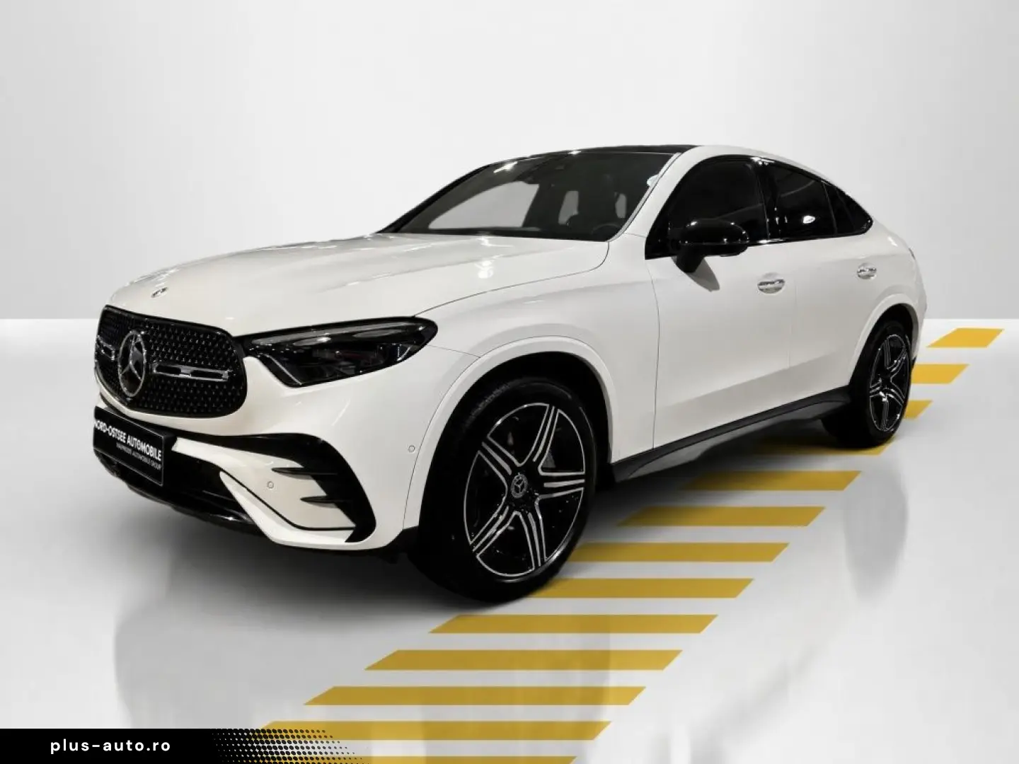 MERCEDES-BENZ GLC 220 d COUPE 4M AMG NIGHT PANO AHK 360