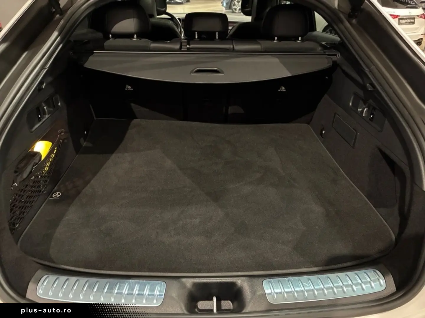 MERCEDES-BENZ GLC 220 d COUPE 4M AMG NIGHT PANO AHK 360
