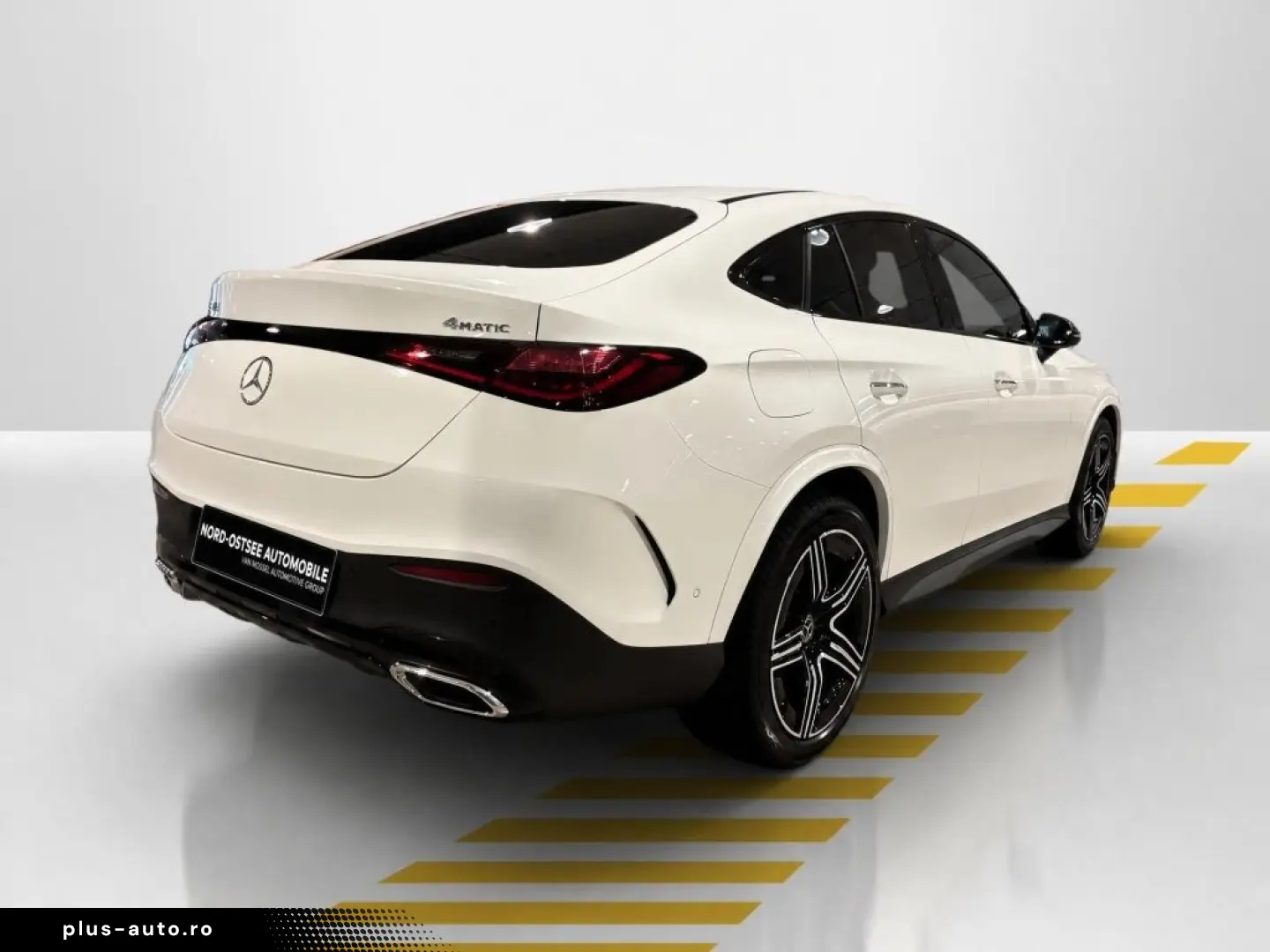 MERCEDES-BENZ GLC 220 d COUPE 4M AMG NIGHT PANO AHK 360