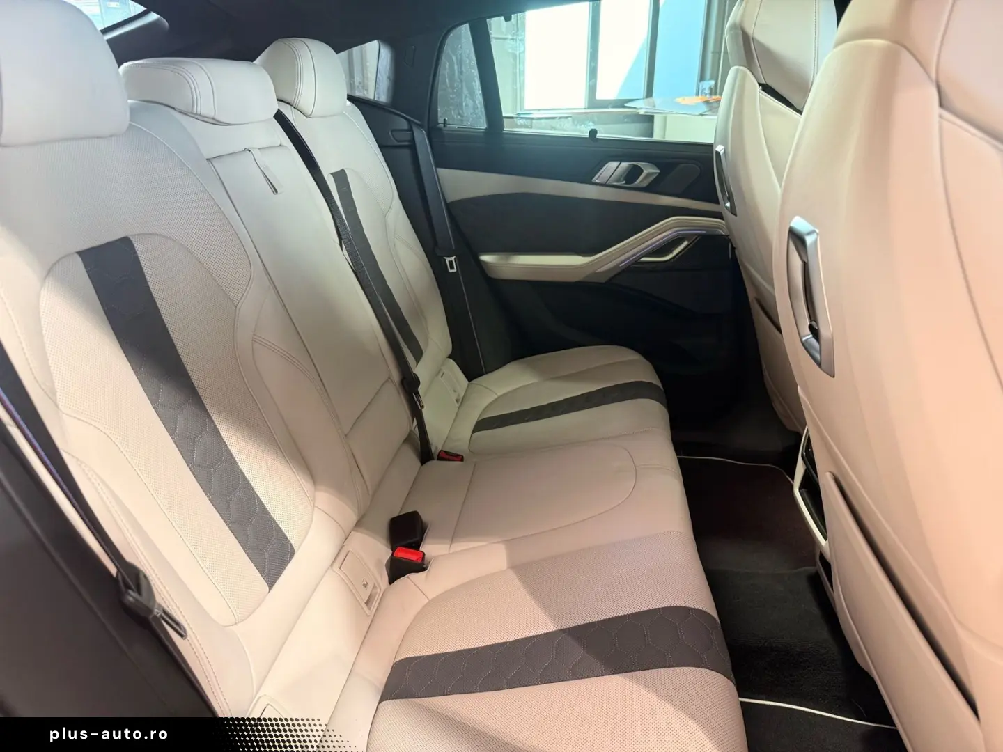 BMW X6 M Competition CARBON H&K  22